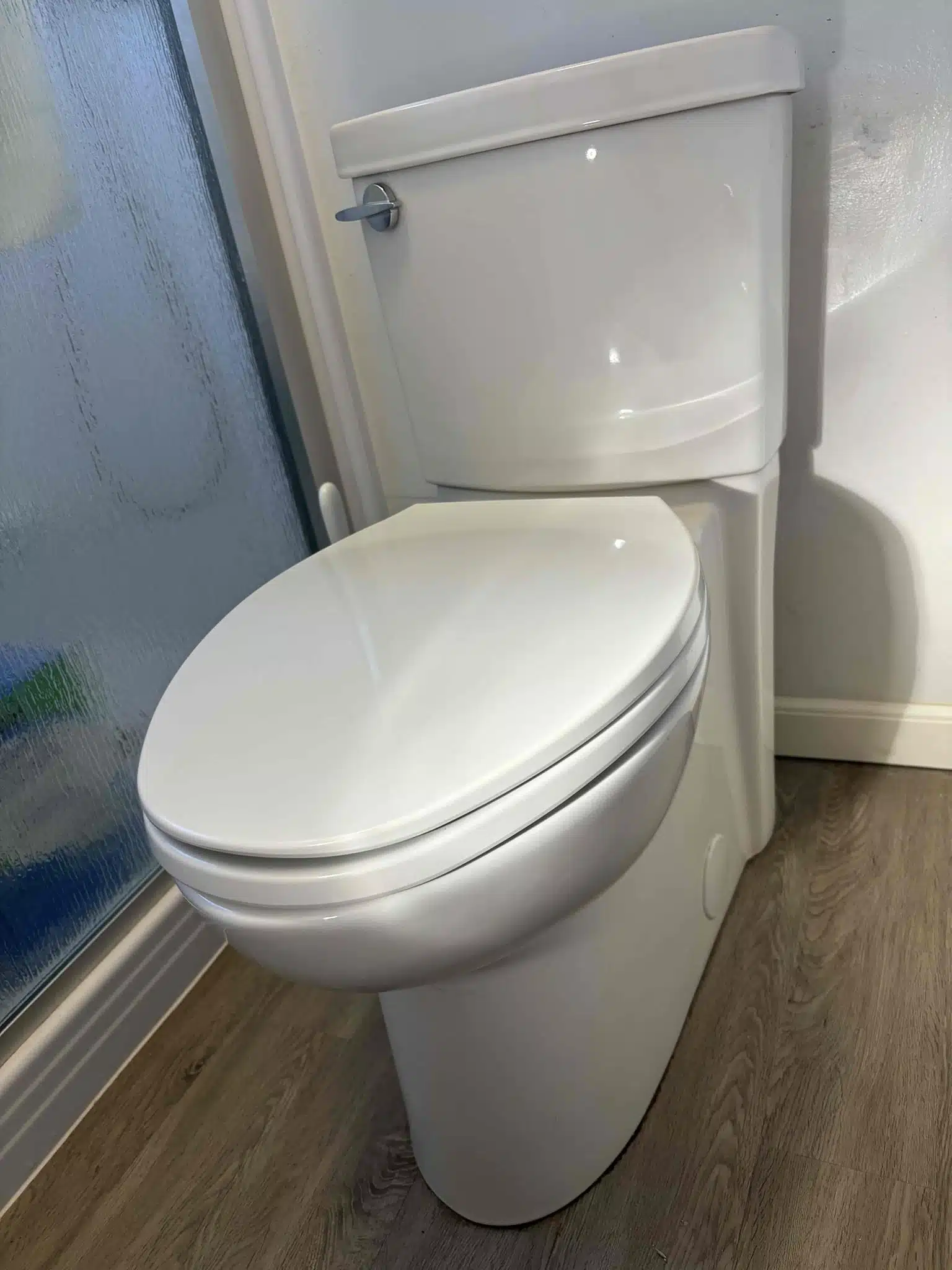 New toilet replacement completed by Earl's Plumbing