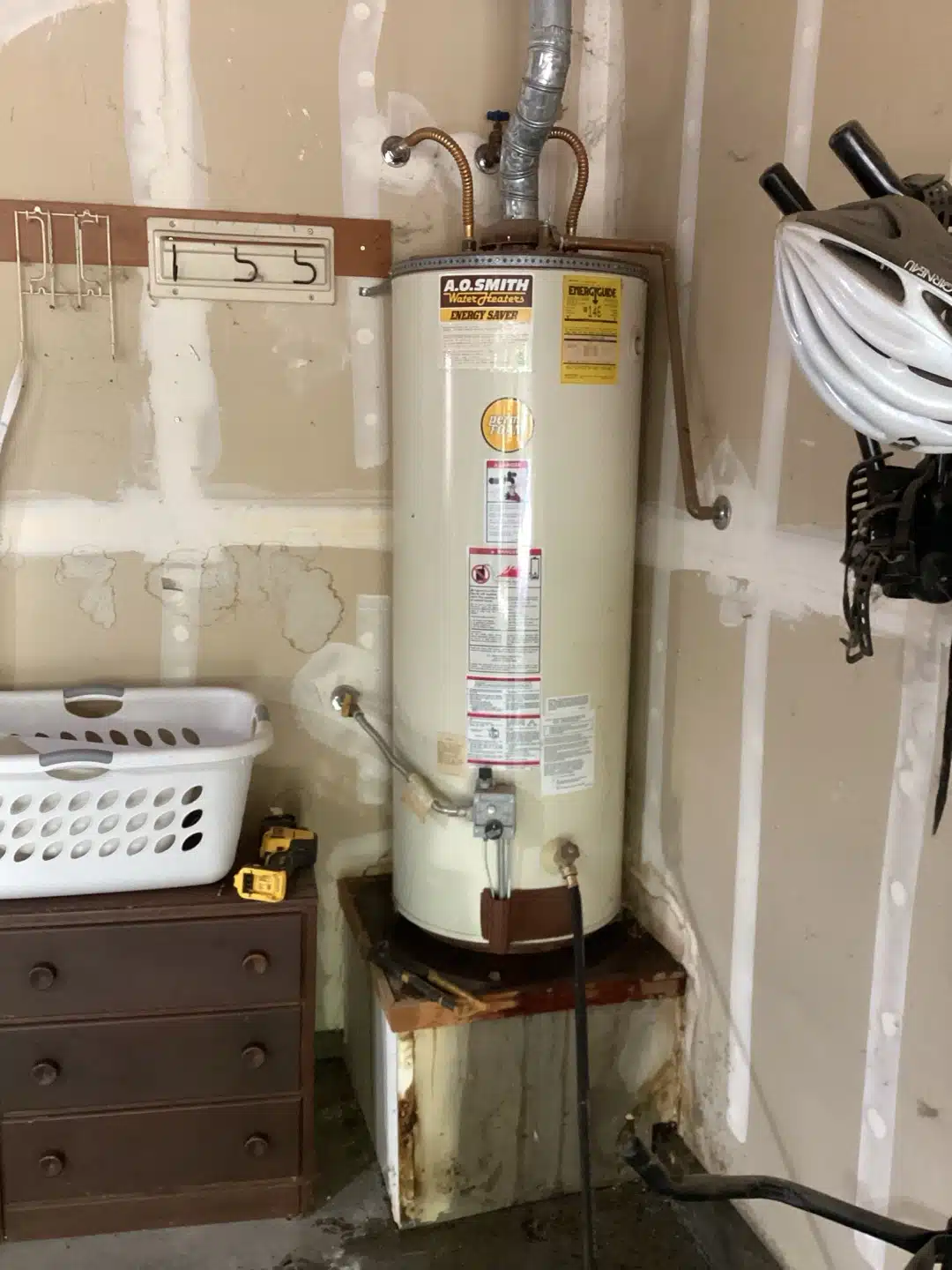 Old tank water heater before replacement in Chico CA by Earl's Plumbing